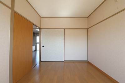 【洋室】 | 新森パークハイツ