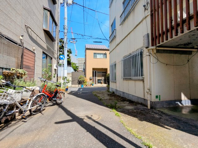 台東区橋場２丁目の売地の前面道路含む現地写真|～前面道路含む現地写真～