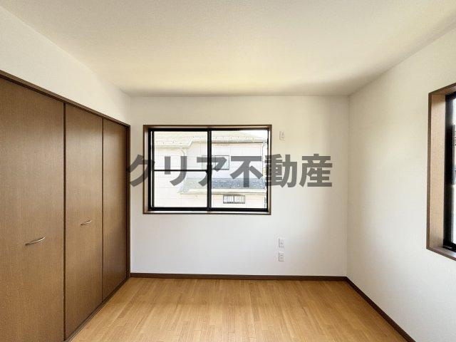 【子供部屋】 | 安中市古屋再生住宅　並列2台♪