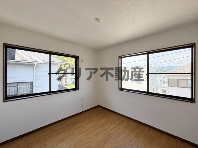 【洋室】 | 安中市古屋再生住宅　並列2台♪