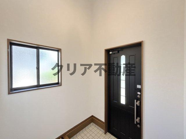 【玄関】 | 安中市古屋再生住宅　並列2台♪