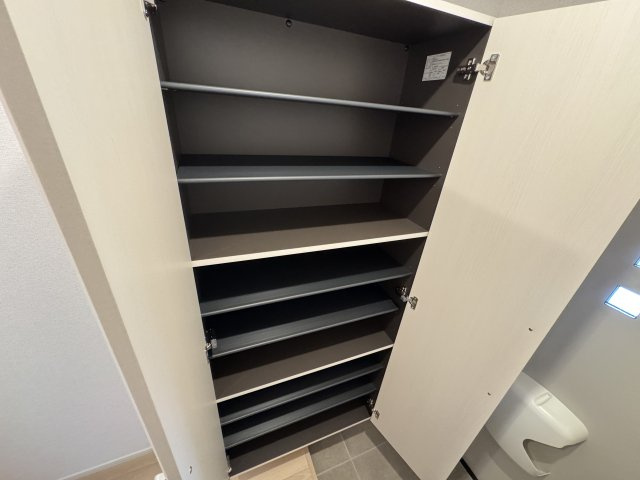 ルミナス　八街のその他|シューズボックス（同型タイプ）