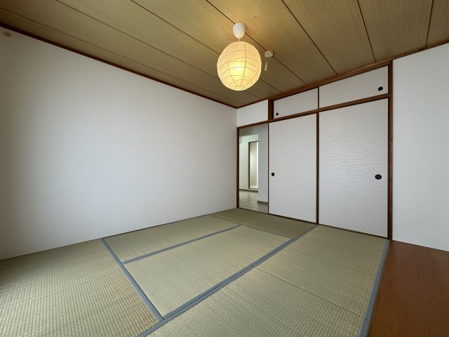 コンフォール学園緑が丘第一 19号棟の和室