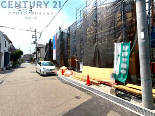 今回　8棟の分譲格のご紹介となります。令和8年9月完成予定につき、現地と合わせて完成モデルハウスのご見学が可能です。