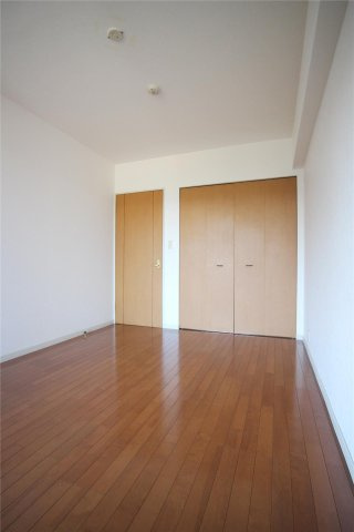 フリーリー守恒の子供部屋