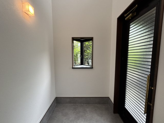 【玄関】 | 西区松尾1丁目