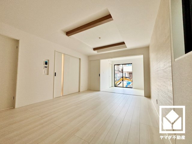 伏見区日野西大道町の居間・リビング