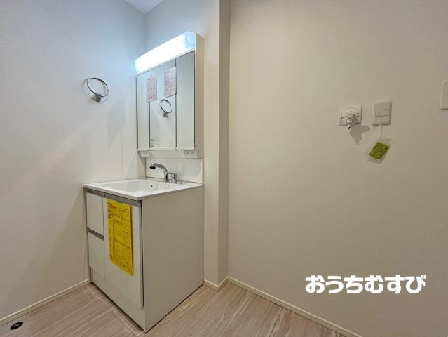 春日井市上田楽町(全3棟)の独立洗面台