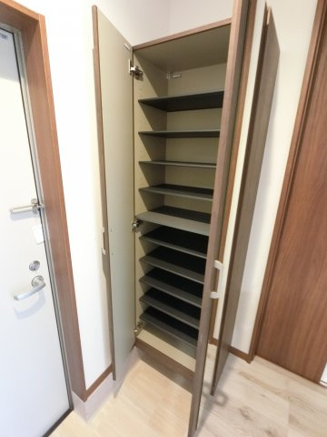 【玄関】