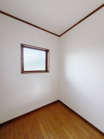 【中古戸建】甘楽郡甘楽町大字小幡の収納|■納戸｜収納としても◎趣味楽しむお部屋としても◎使い方はそれぞれです♪