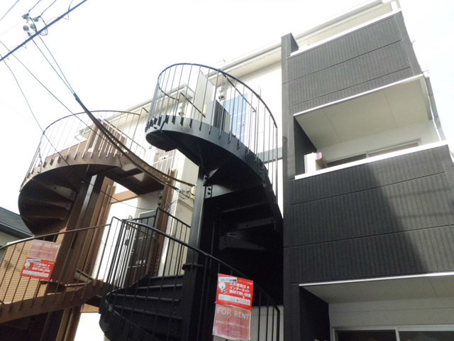 アクロス芦屋西アパートメントの外観