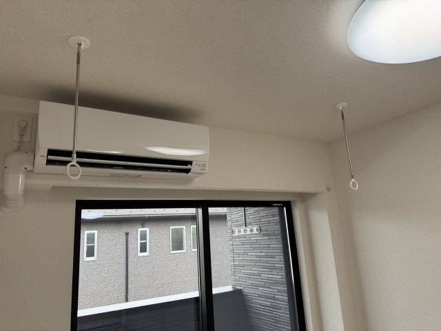 ルミナス　八街のその他|室内物干し（同型タイプ）