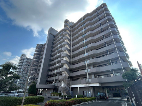 藤和シティホームズ江坂Ⅱの外観|外観は落ち着いています