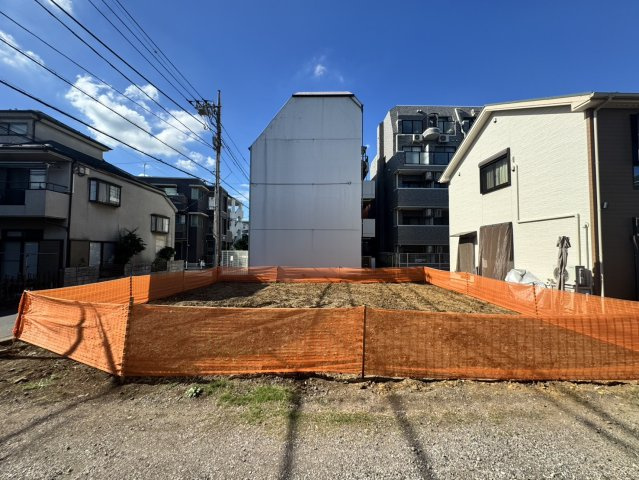 練馬区東大泉1丁目　南西角地×建築条件なし　限定2区画の土地図