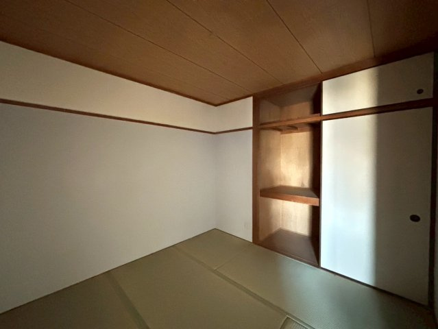 ヤナギマンションの和室