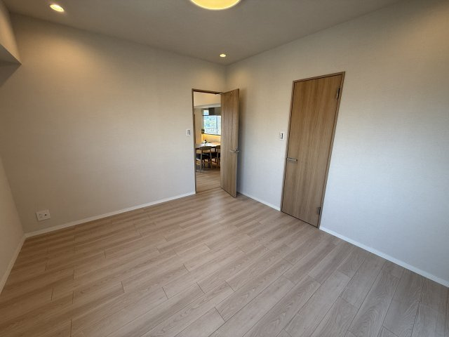 グランメール中井の洋室