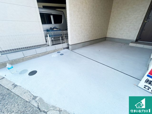 尼崎市武庫豊町　新築一戸建ての駐車場|駐車スペース！散水栓があるので、こまめに愛車を洗えます！