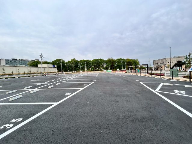 桜セントラルパーキングの駐車場
