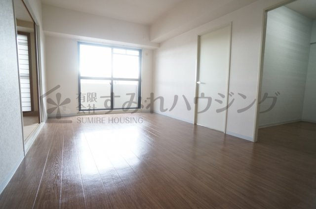 ル・シエル宝塚の居間・リビング|参考、同建物・同間取りの号室