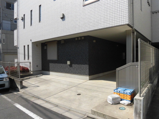 クリアハイムのエントランス|建物入口です！