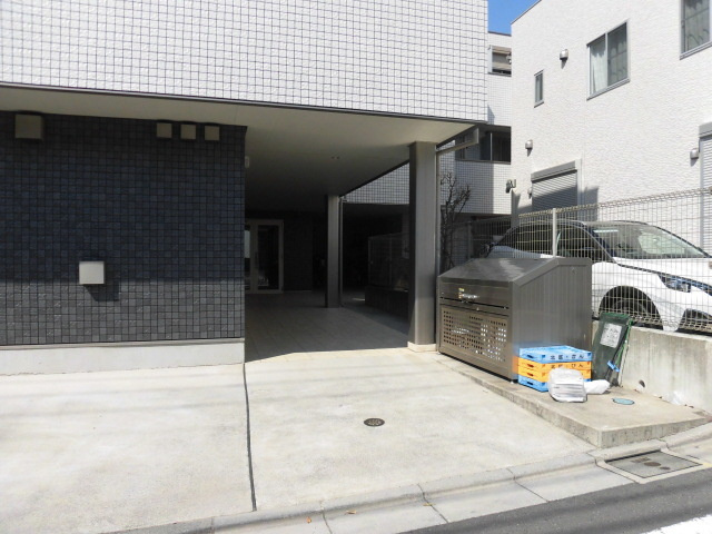 クリアハイムのロビー|建物入口です！