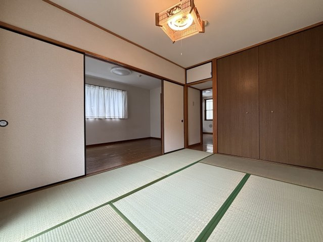 スカイパークの和室|６帖の和室