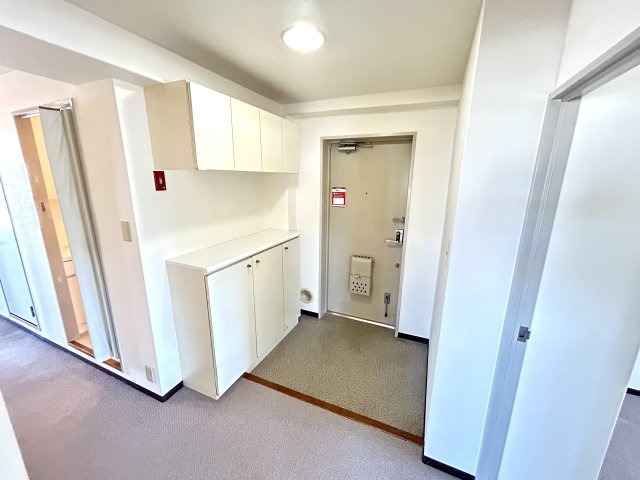サンタウン御屋敷弐番館の玄関