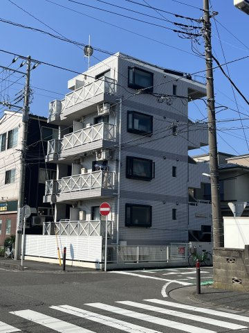 ジュネパレス相模原第１６の外観