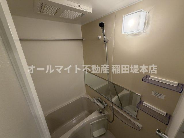 川崎市多摩区登戸の賃貸マンションの浴室