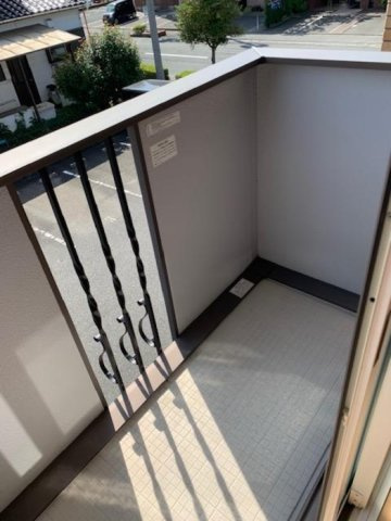 グロワール東合川のバルコニー