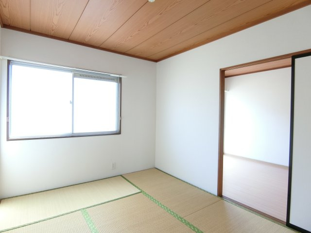 プレジール三柳の和室|102号室　イメージ