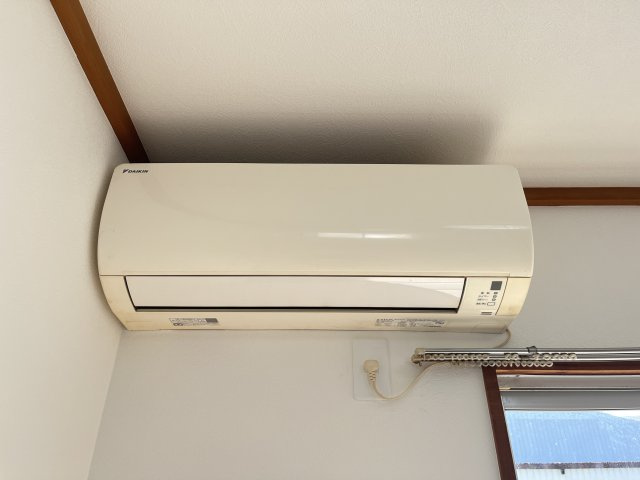プレジール三柳の玄関|102号室　イメージ