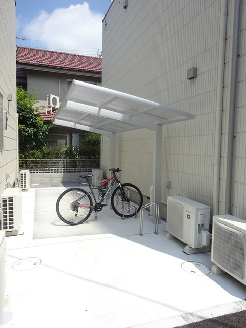 ジョウエイ外原　A棟のその他共用部分|★屋根付き駐輪場★