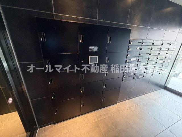 川崎市多摩区登戸新町の賃貸マンションの玄関