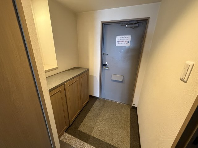 オーク・スクエア西神中央７番館の玄関