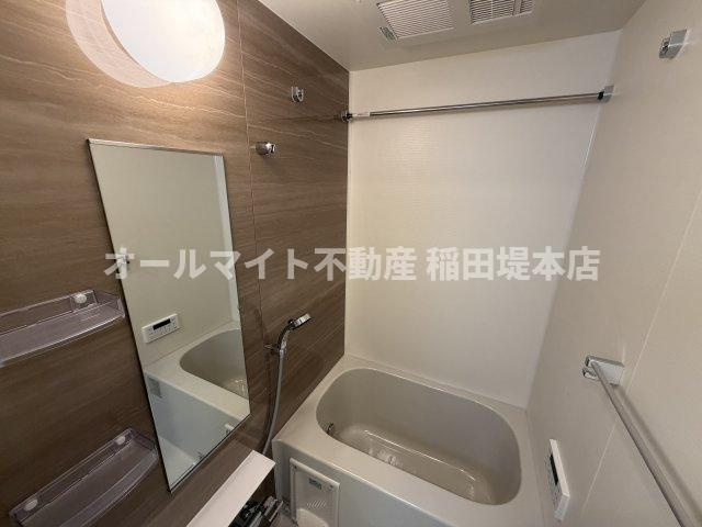 川崎市多摩区登戸新町の賃貸マンションの浴室