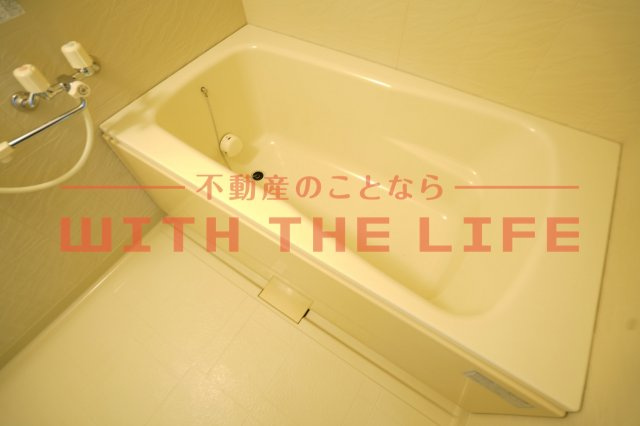 ラフィーネ【10,000円キャッシュバック対象物件】の浴室|日々の暮らしに欠かせないお風呂です