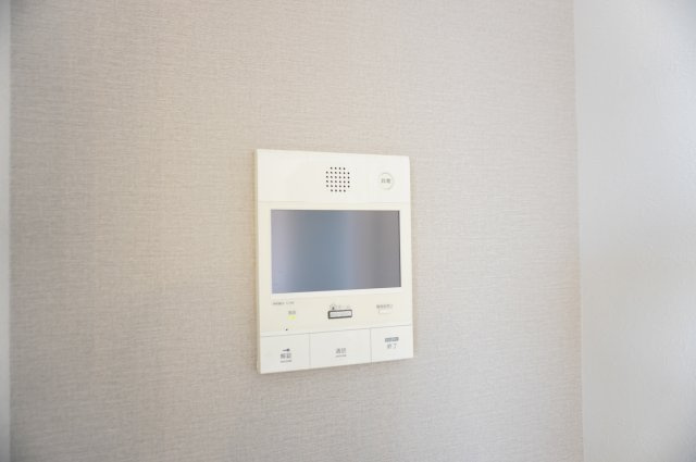 セントラルメゾン草加のセキュリティ|TVモニター付きインターフォン