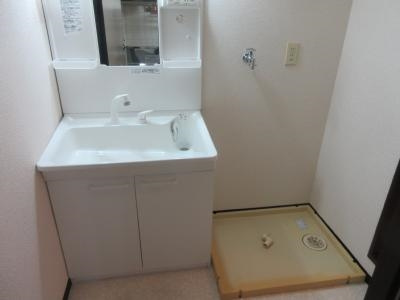 ルミエール沼田の独立洗面台|洗面脱衣所
