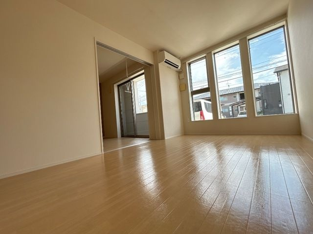 Ｍａｉｓｏｎ　ｒａｆｆｉｎｅ　Ⅱの居間・リビング