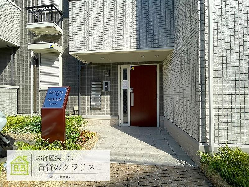 セジュール長岡天神のエントランス