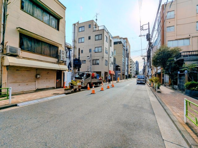 台東区台東３丁目の売地の前面道路含む現地写真|～前面道路含む現地写真～