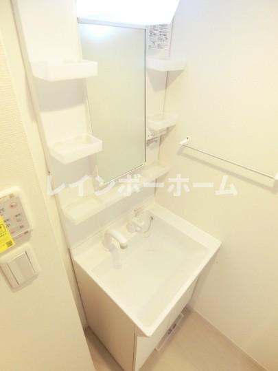 リブリ・R＆Kの独立洗面台