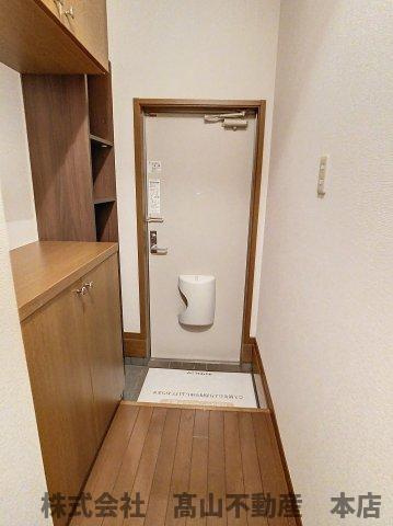 エコパラダイス宗像の玄関