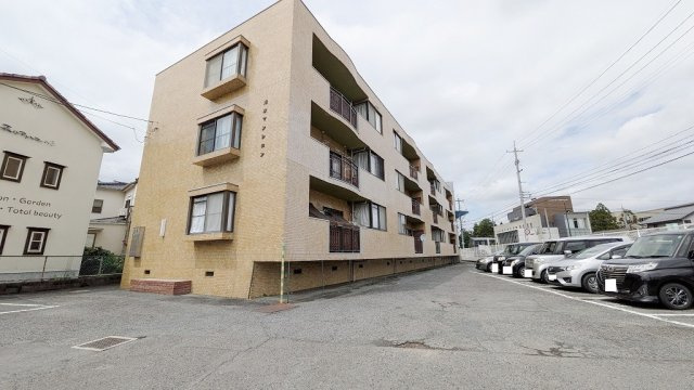 川本マンション