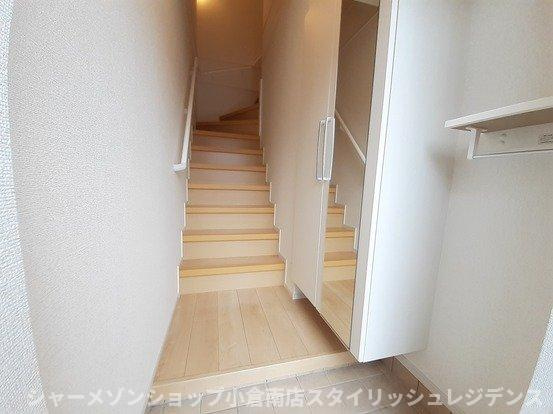 コスモス　Ａの玄関|明るい玄関です