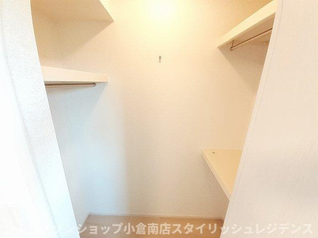 ボヌール金木犀　Ⅲの収納|ちょっとした収納スペースも充実しています