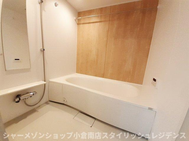 グランドエスポワール行橋　Ⅱの浴室|お風呂で日々の疲れを落としましょう