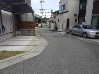 【前面道路含む現地写真】 | 川西市新田1丁目12の19　中古一戸建て