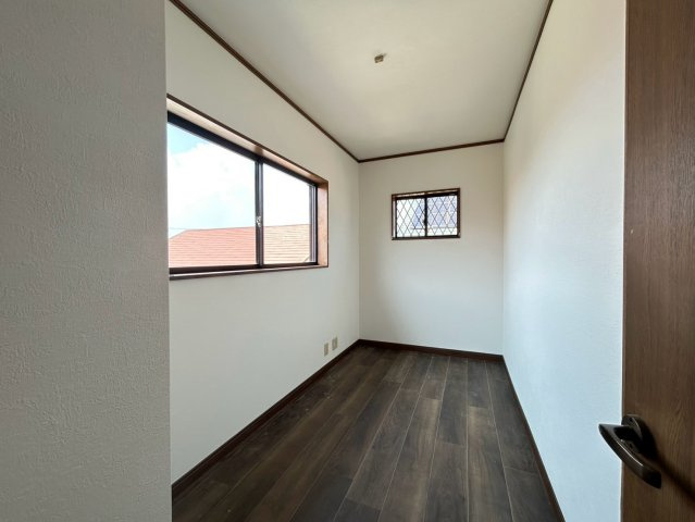 天神町　中古戸建の収納